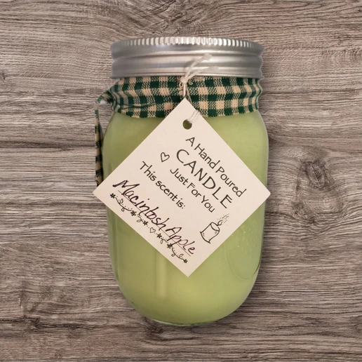 Hand poured Soy Wax Candle with Macintosh Apple Fragrance.