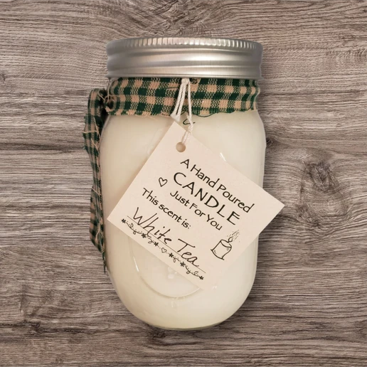 Hand poured Soy Wax Candle with White Tea Fragrance.